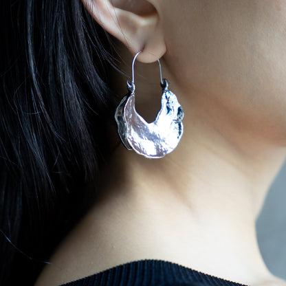 Sekhmet’s Hoops