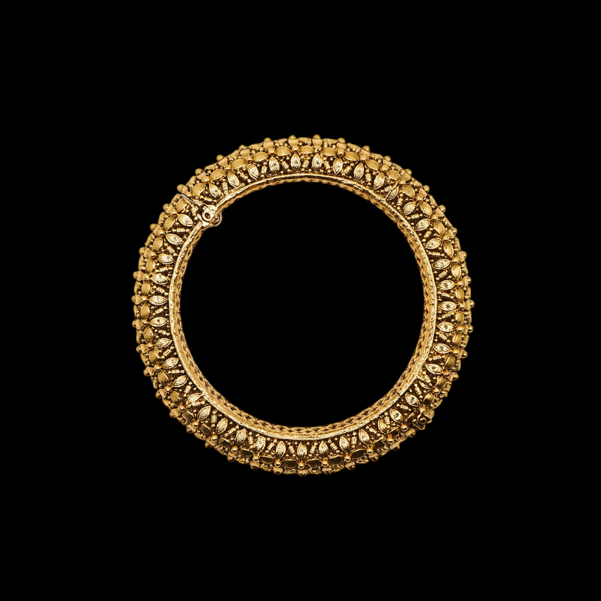 Ornate intricate Indian bangle hinge opening
