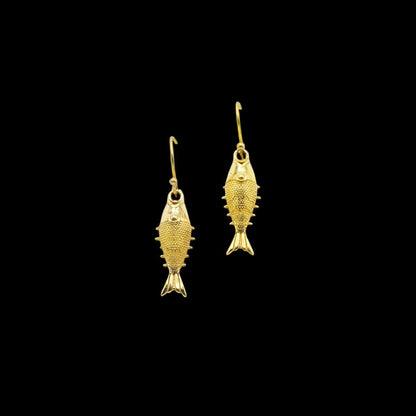 Pair of golden fish shape earring