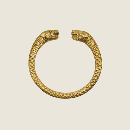 Pure brass bangle with a snake pattern and lion's face