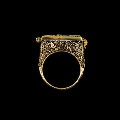 Golden antique brass poison ring with intricate snake design
